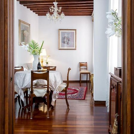 Residenza Calle Larga San Marco Венеція Екстер'єр фото