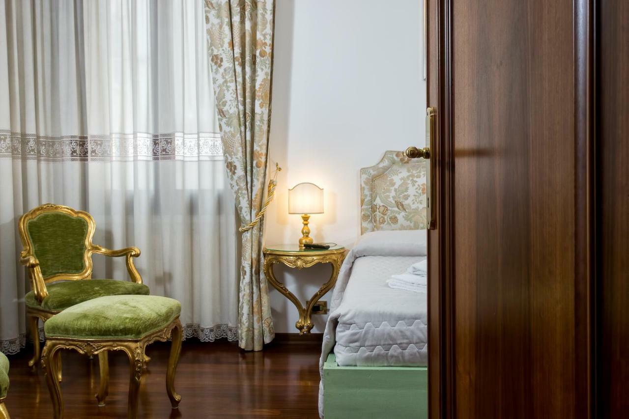 Residenza Calle Larga San Marco Венеція Екстер'єр фото