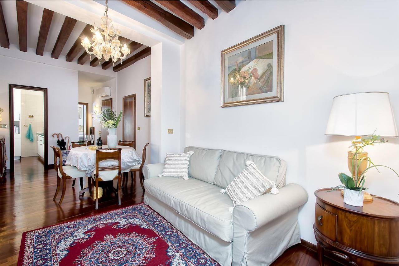 Residenza Calle Larga San Marco Венеція Екстер'єр фото