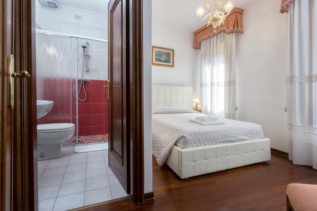 Residenza Calle Larga San Marco Венеція Екстер'єр фото
